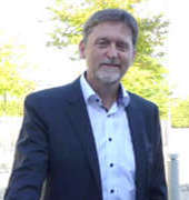 Schulleiter Rainer Bartl